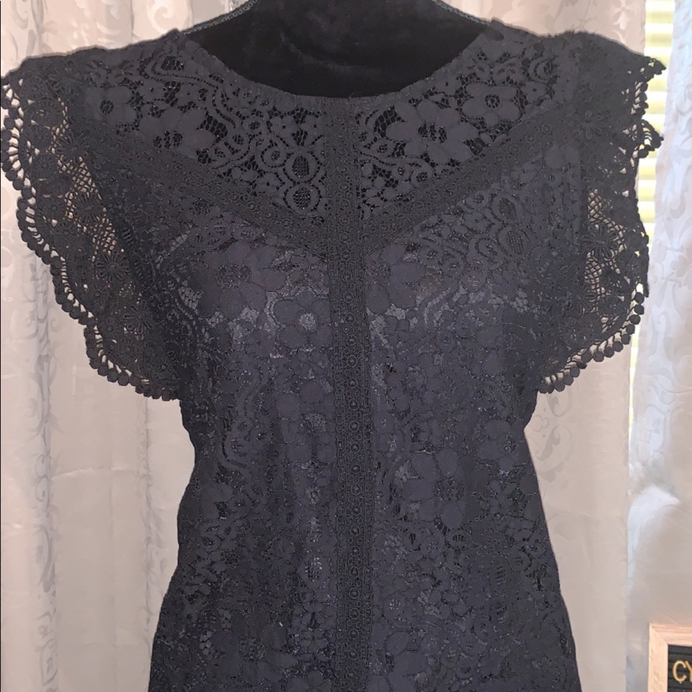 Black lace Sleeveless Top